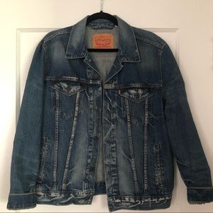 Levi’s Oversized Denim Jacket